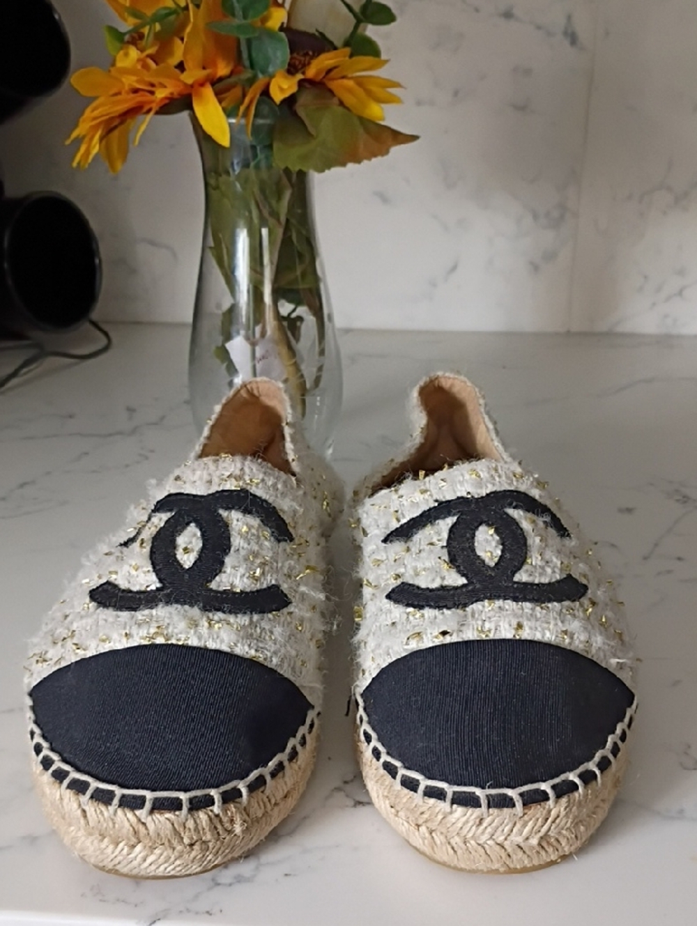 CHANEL ESPADRILLES FLATS - Picture 3 of 16